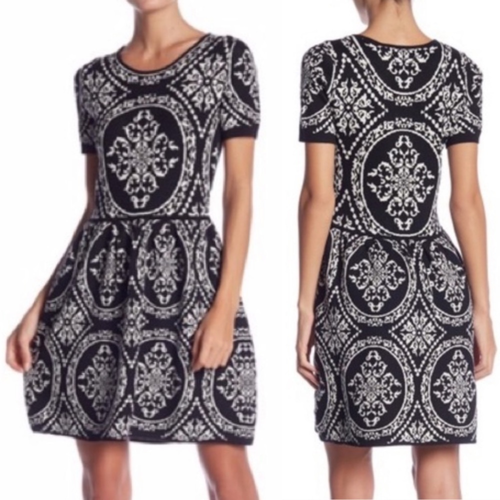 Romeo + Juliet Couture Black White Damask Intarsia Knit Drop Waist Dress Sz M